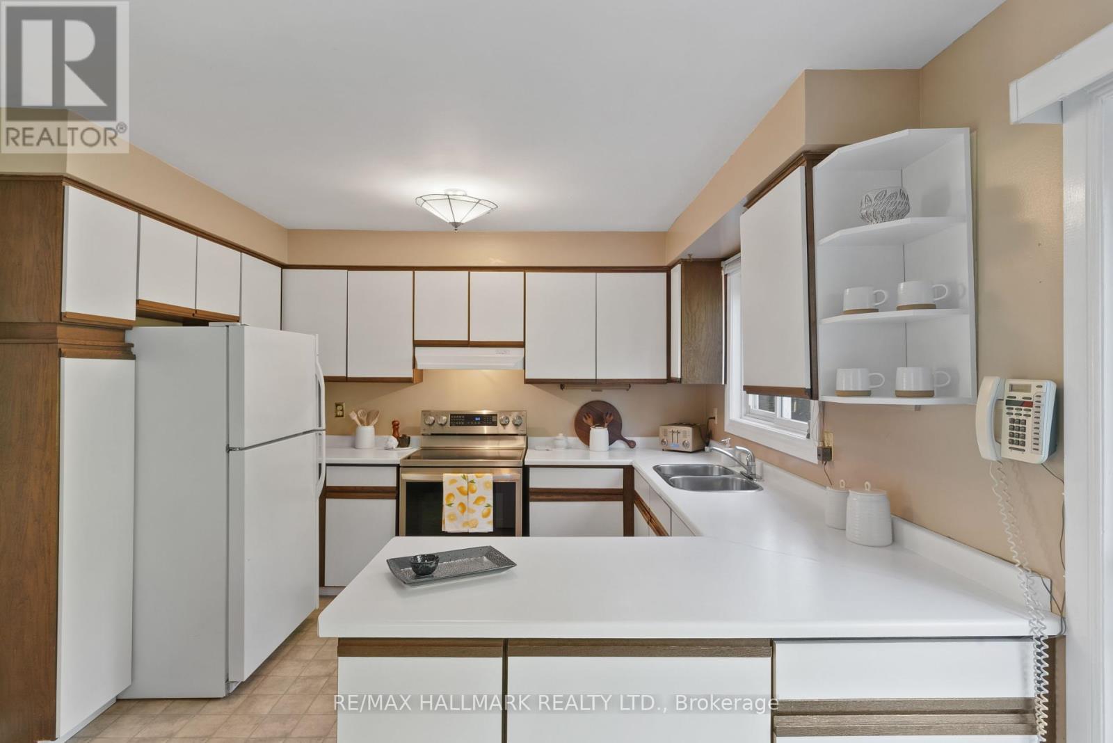 15 Emcarr Drive, Toronto, Ontario  M1E 4Z9 - Photo 13 - E12439297