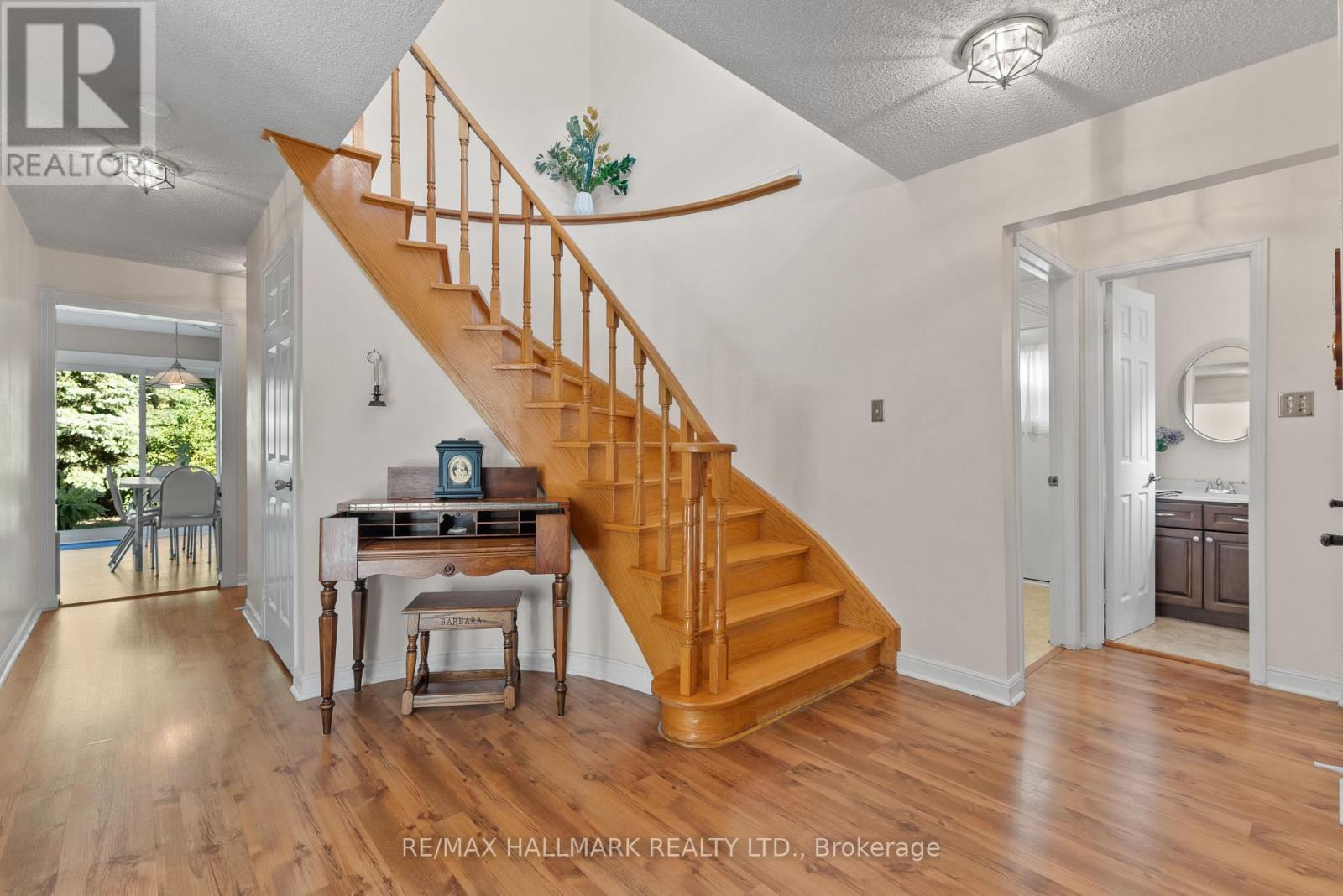 15 Emcarr Drive, Toronto, Ontario  M1E 4Z9 - Photo 3 - E12439297
