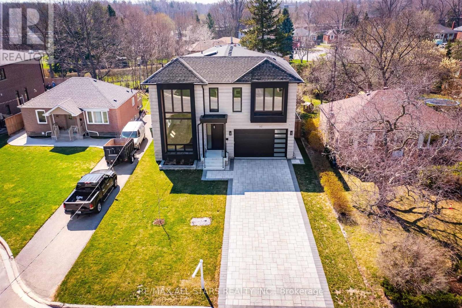 93 Cree Avenue, Toronto, Ontario  M1M 1Z9 - Photo 4 - E12439322