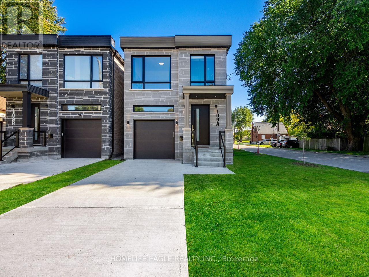 109A HEALE AVENUE, Toronto, Ontario
