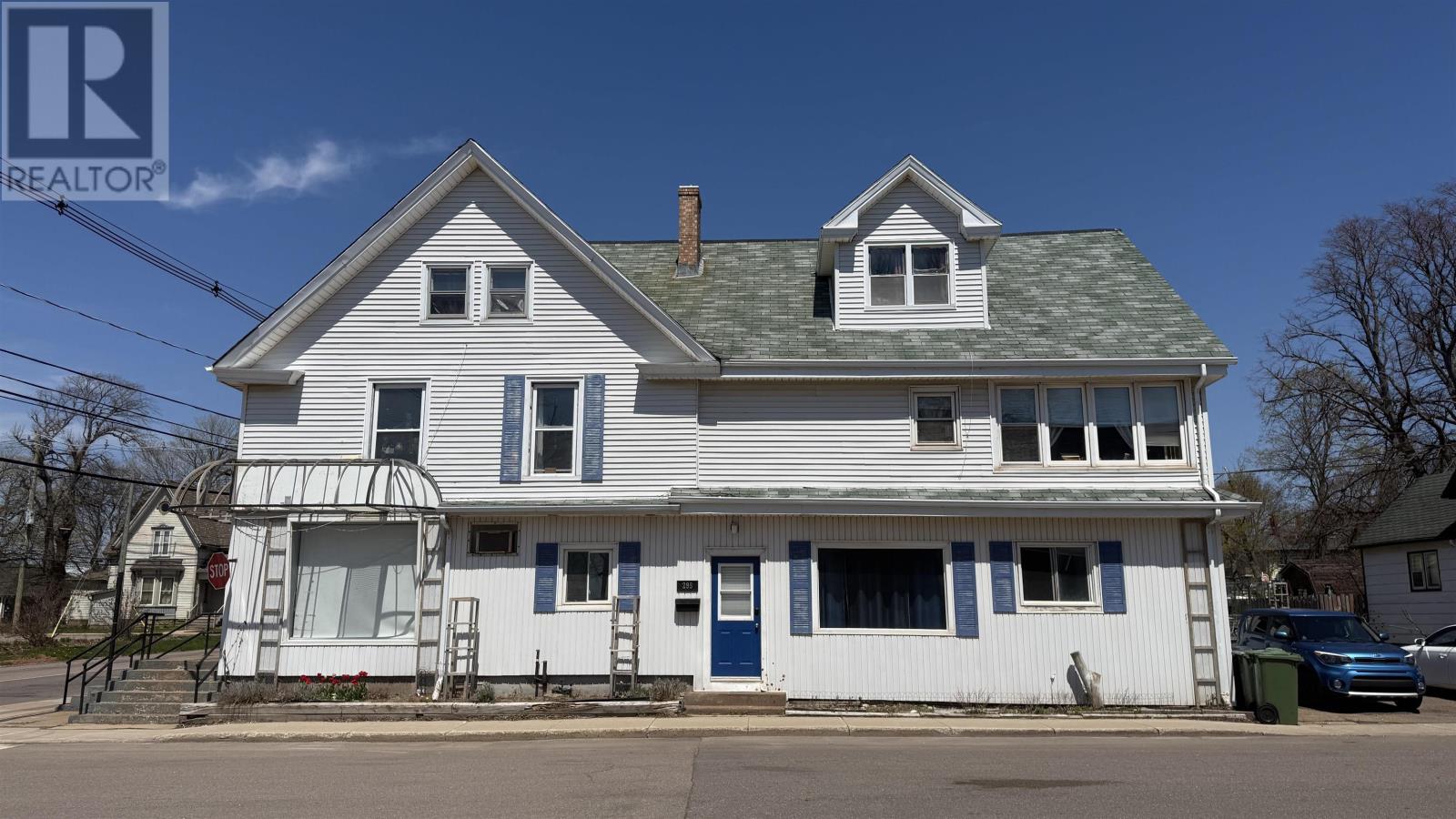 61-63 Central Street, Summerside, Prince Edward Island  C1N 3L2 - Photo 1 - 202524828