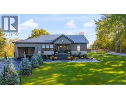 16 Myles Avenue, Roachville, New Brunswick