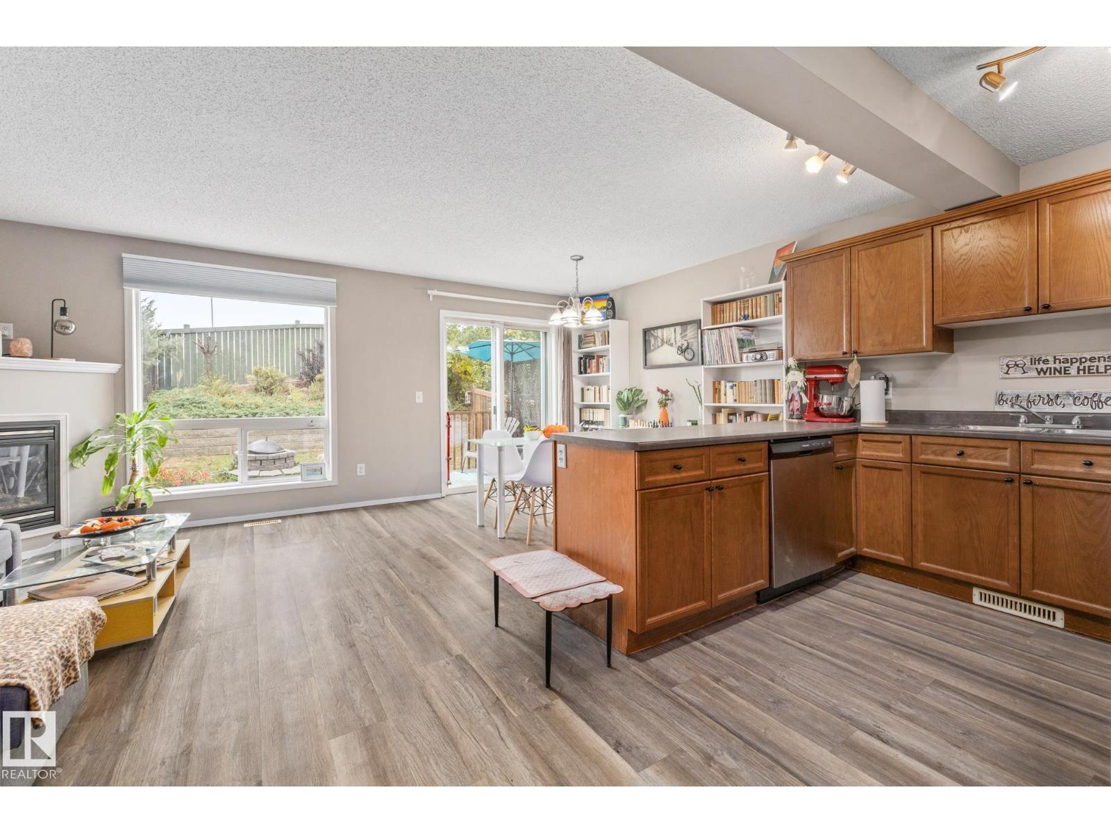 61 Vaughn Av, Spruce Grove, Alberta  T7X 4R9 - Photo 11 - E4460371