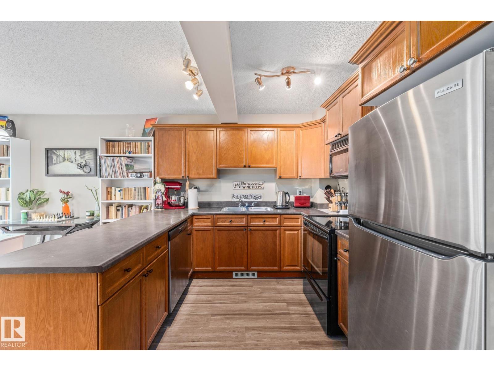 61 Vaughn Av, Spruce Grove, Alberta  T7X 4R9 - Photo 7 - E4460371