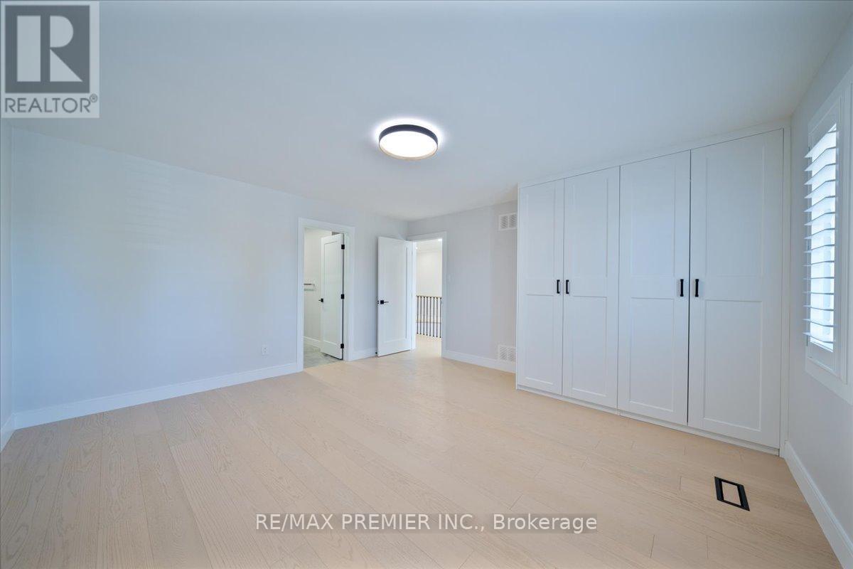 157 Jeanne Drive, Vaughan, Ontario  L4L 1X8 - Photo 32 - N12439314
