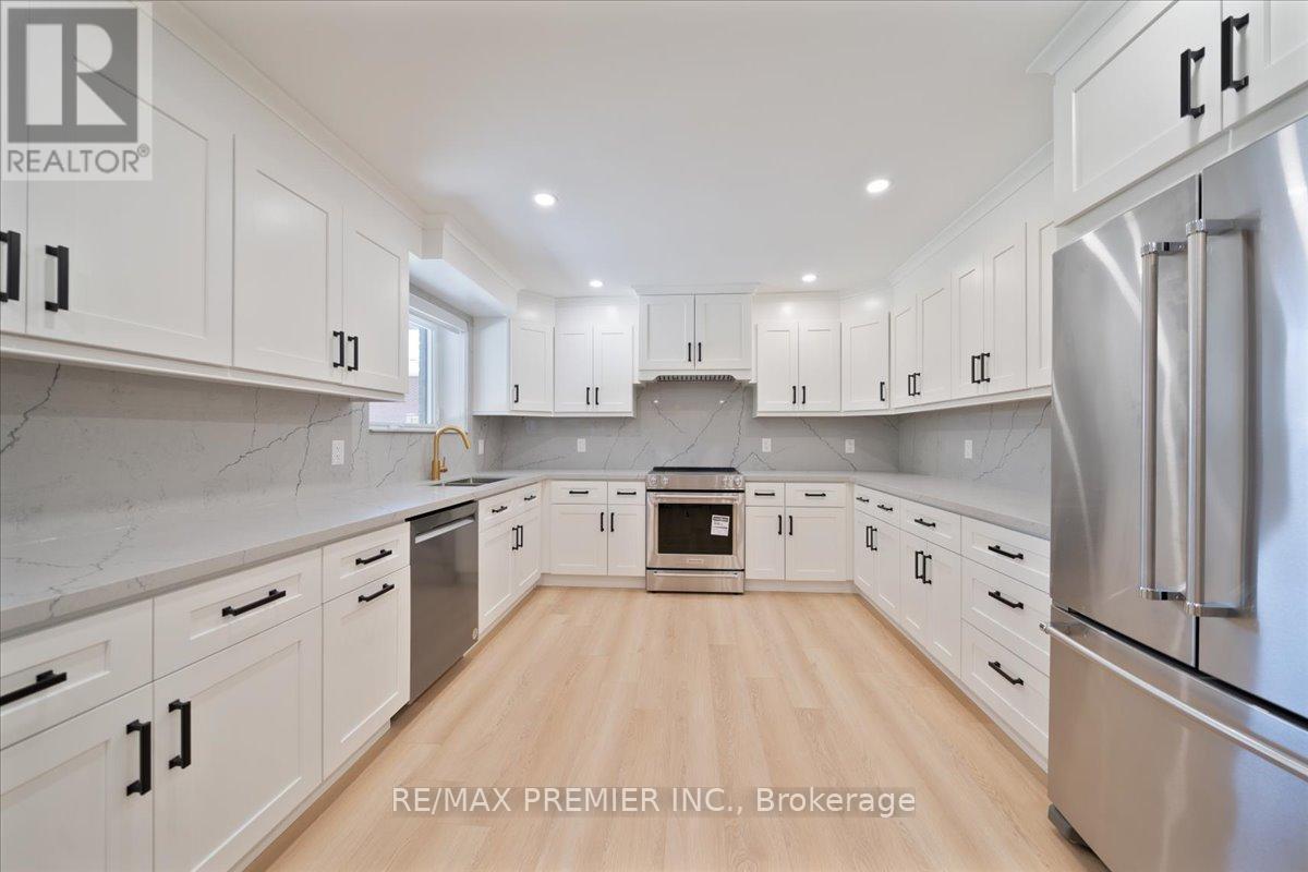 157 Jeanne Drive, Vaughan, Ontario  L4L 1X8 - Photo 39 - N12439314