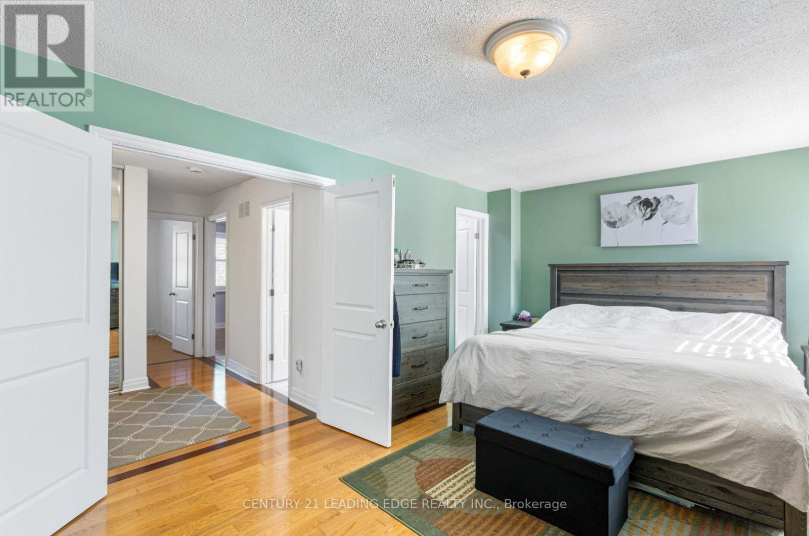 69 Parkinson Road, Markham, Ontario  L3P 4G7 - Photo 8 - N12439349