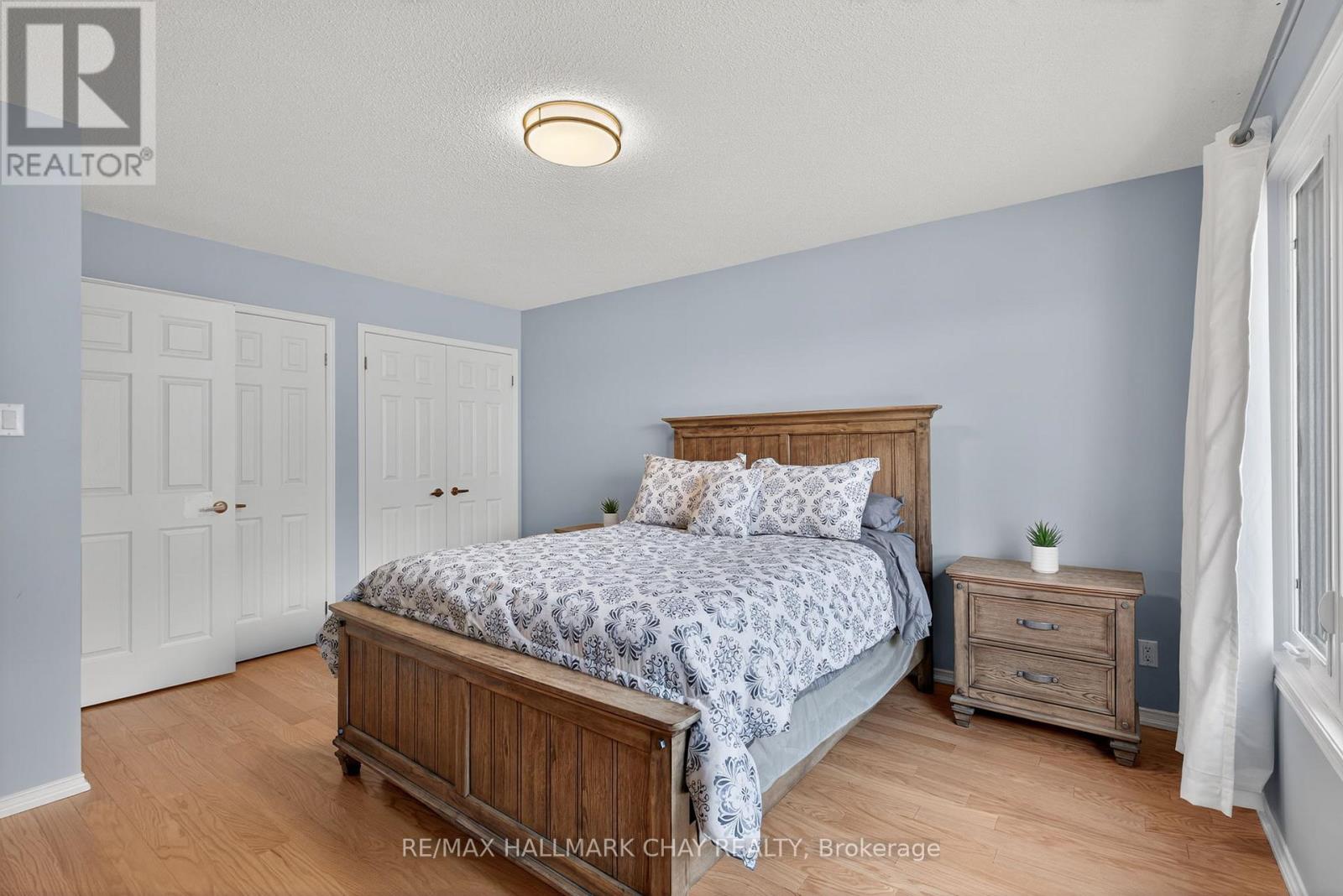 33 Parkette Drive, New Tecumseth, Ontario  L9R 1R7 - Photo 16 - N12439351