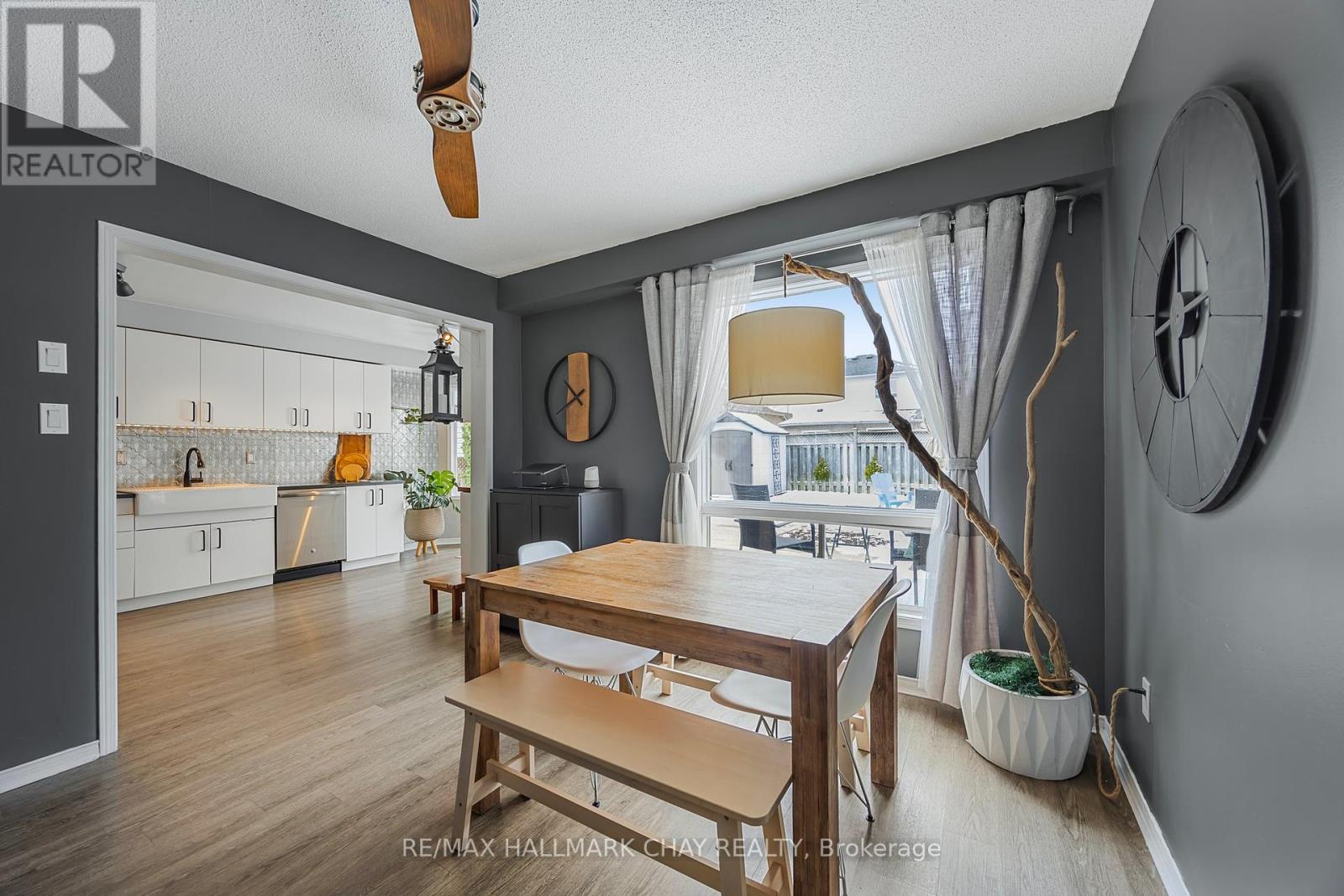 20 Basswood Drive, Barrie, Ontario  L4N 9P1 - Photo 15 - S12439306