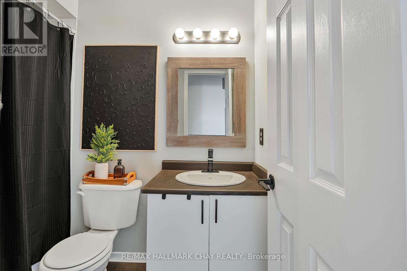 20 Basswood Drive, Barrie, Ontario  L4N 9P1 - Photo 24 - S12439306