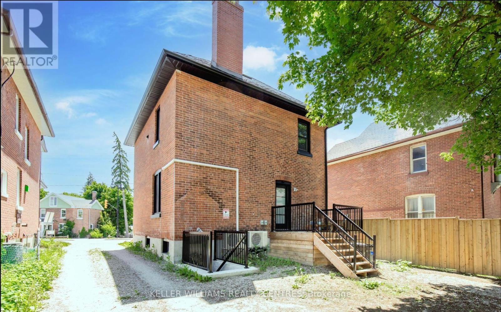 Lower - 40 Sophia Street W, Barrie, Ontario  L4N 1J3 - Photo 3 - S12439313