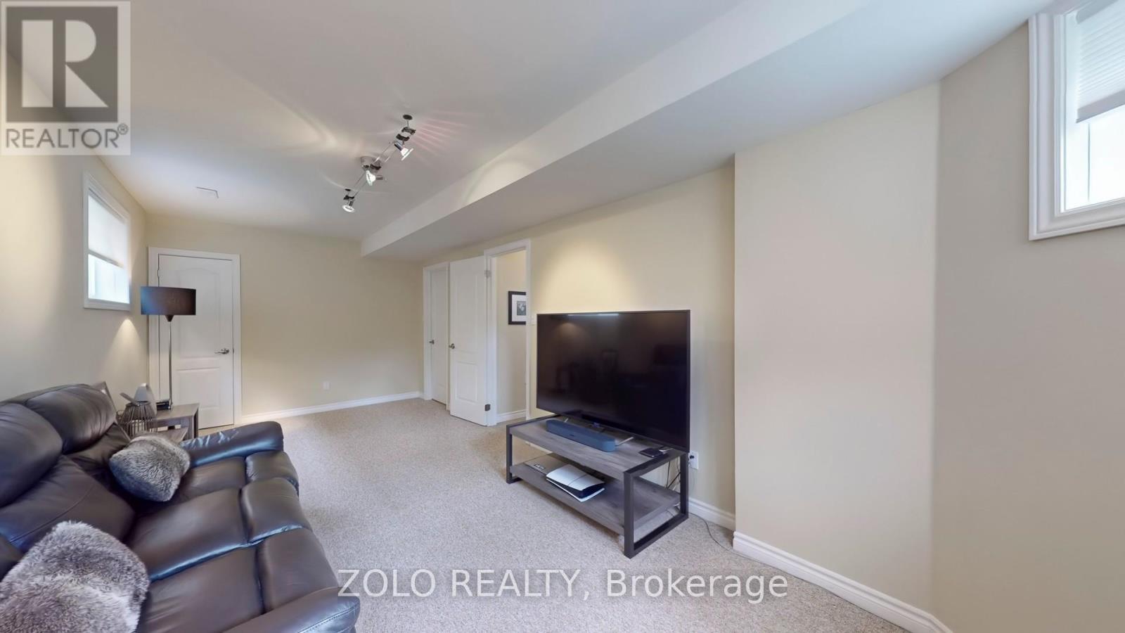 7 Golden Eagle Way, Barrie, Ontario  L4M 6P6 - Photo 23 - S12439332