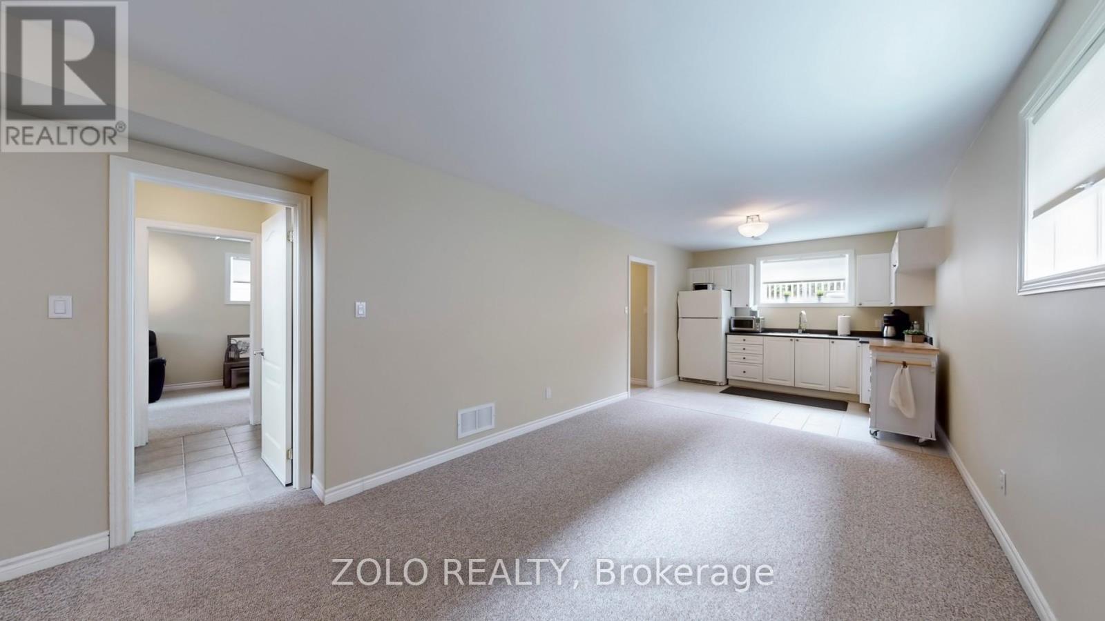 7 Golden Eagle Way, Barrie, Ontario  L4M 6P6 - Photo 25 - S12439332