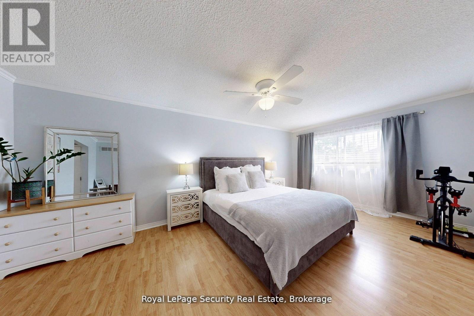 122 Browning Trail, Barrie, Ontario  L4N 6R3 - Photo 23 - S12439361