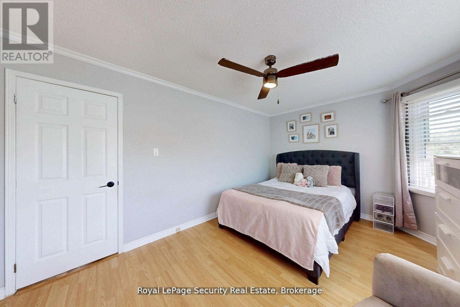 122 Browning Trail, Barrie, Ontario  L4N 6R3 - Photo 27 - S12439361