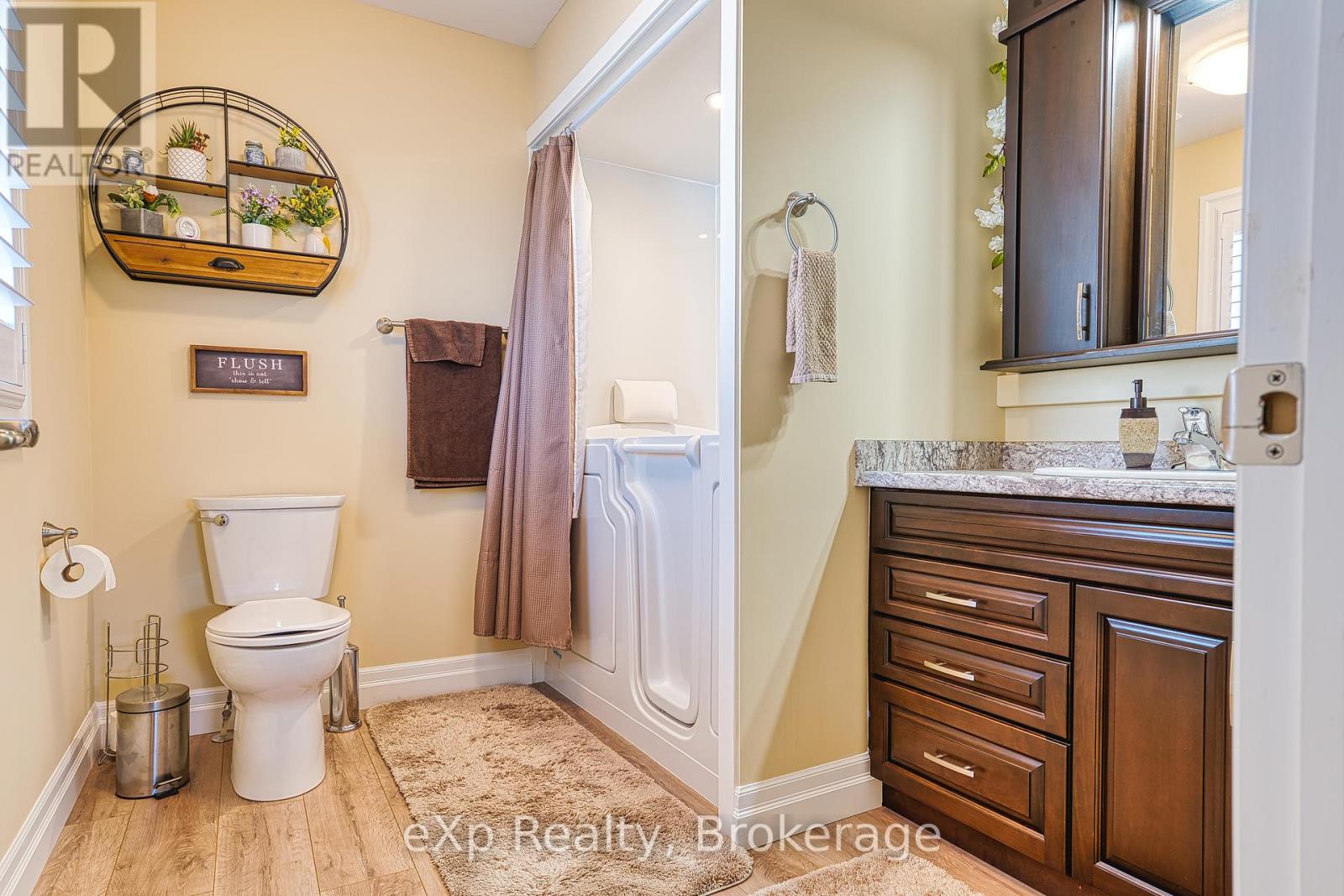 85 Huron Heights Drive, Ashfield-Colborne-Wawanosh, Ontario  N7A 0C1 - Photo 16 - X12437915