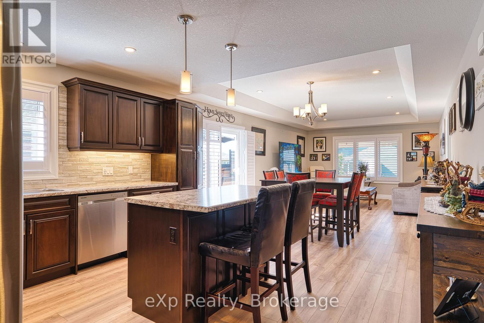 85 Huron Heights Drive, Ashfield-Colborne-Wawanosh, Ontario  N7A 0C1 - Photo 5 - X12437915