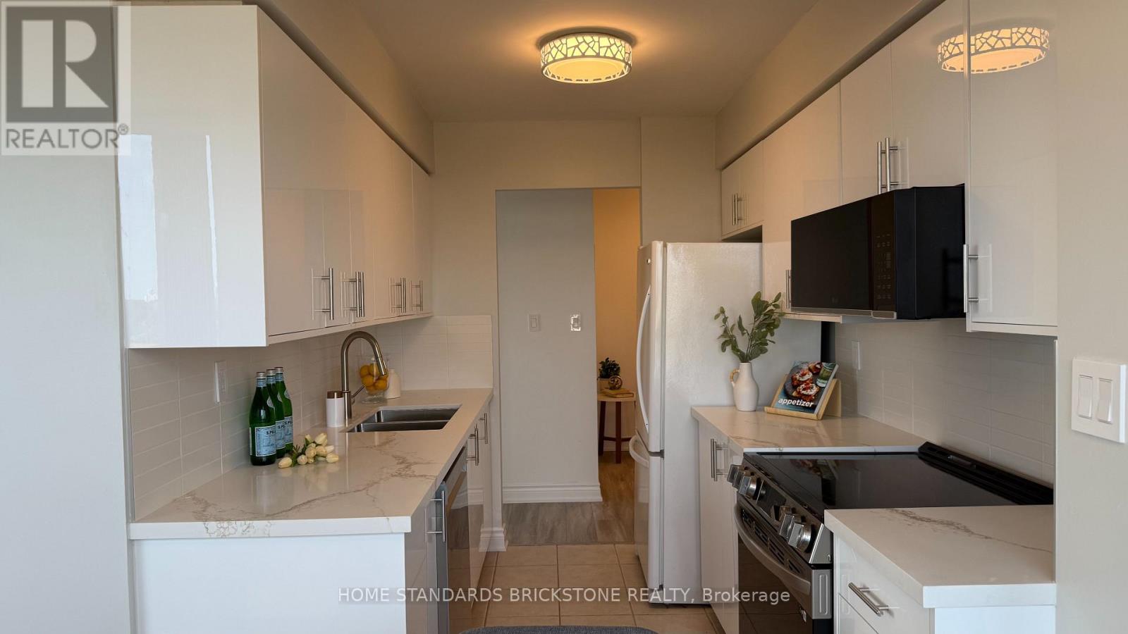 308 - 3 Rean Drive, Toronto, Ontario  M2K 3C2 - Photo 7 - C12303447