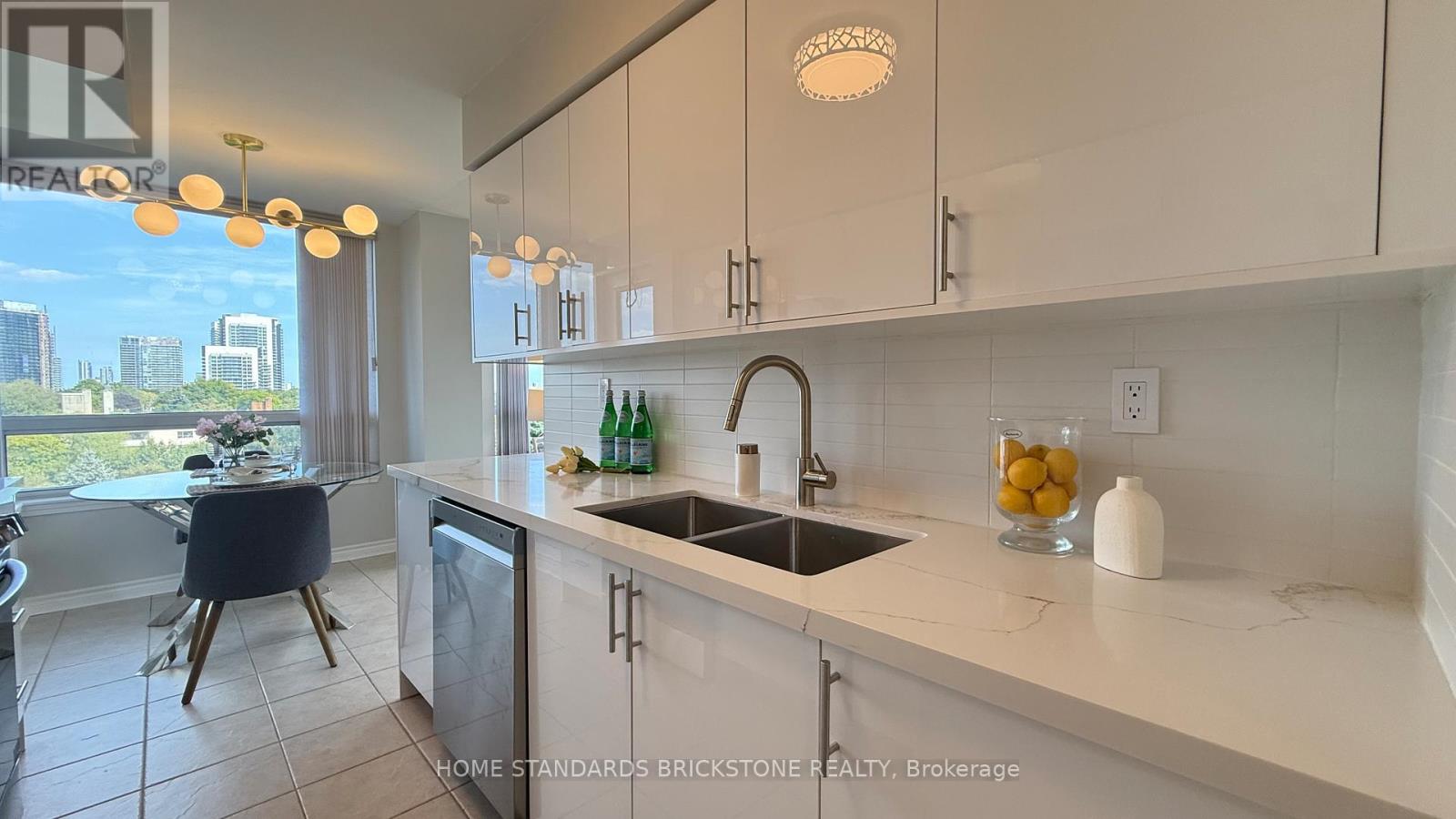 308 - 3 Rean Drive, Toronto, Ontario  M2K 3C2 - Photo 8 - C12303447