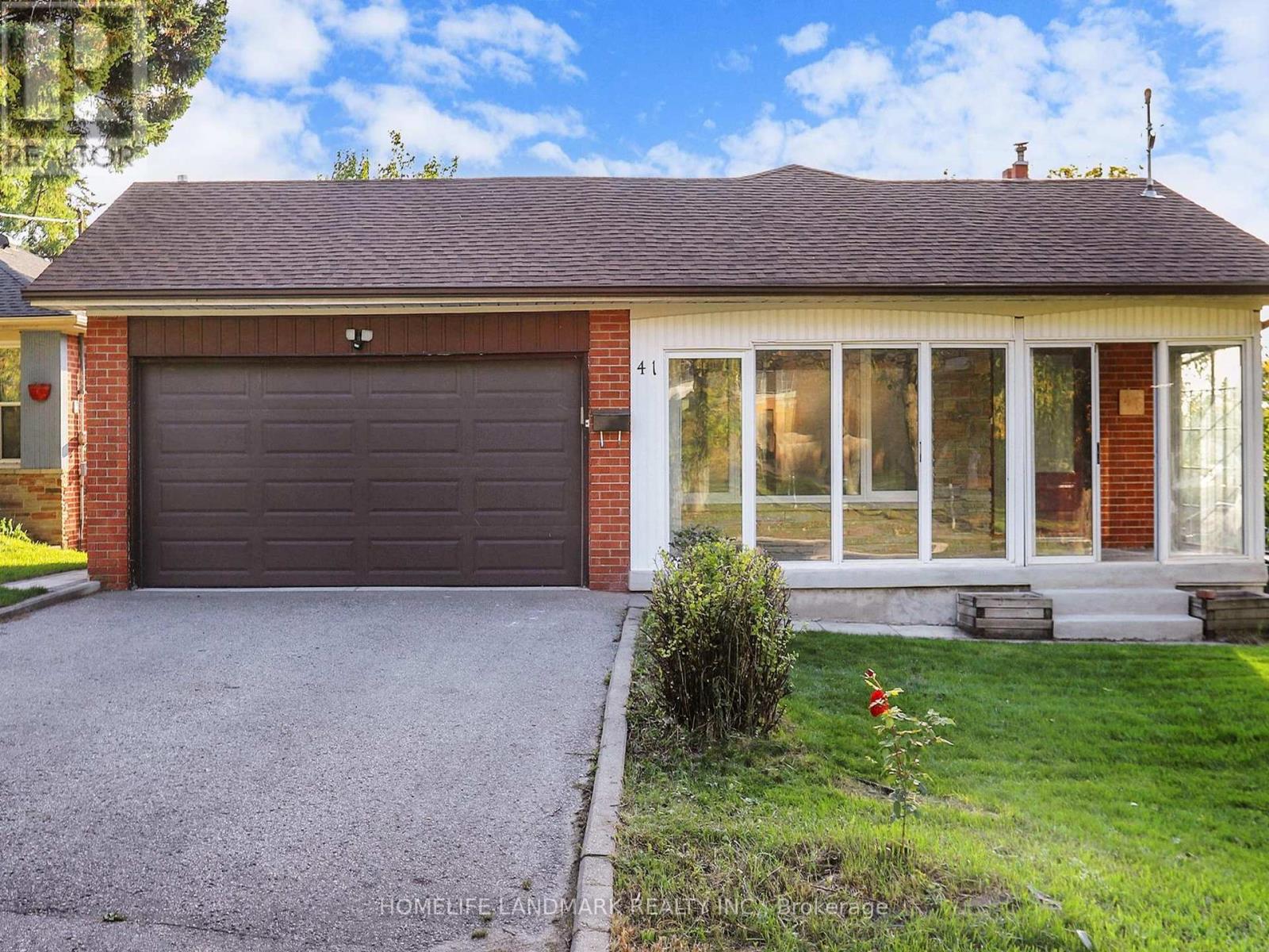 41 Goodview Road, Toronto, Ontario  M2J 2K7 - Photo 1 - C12439246
