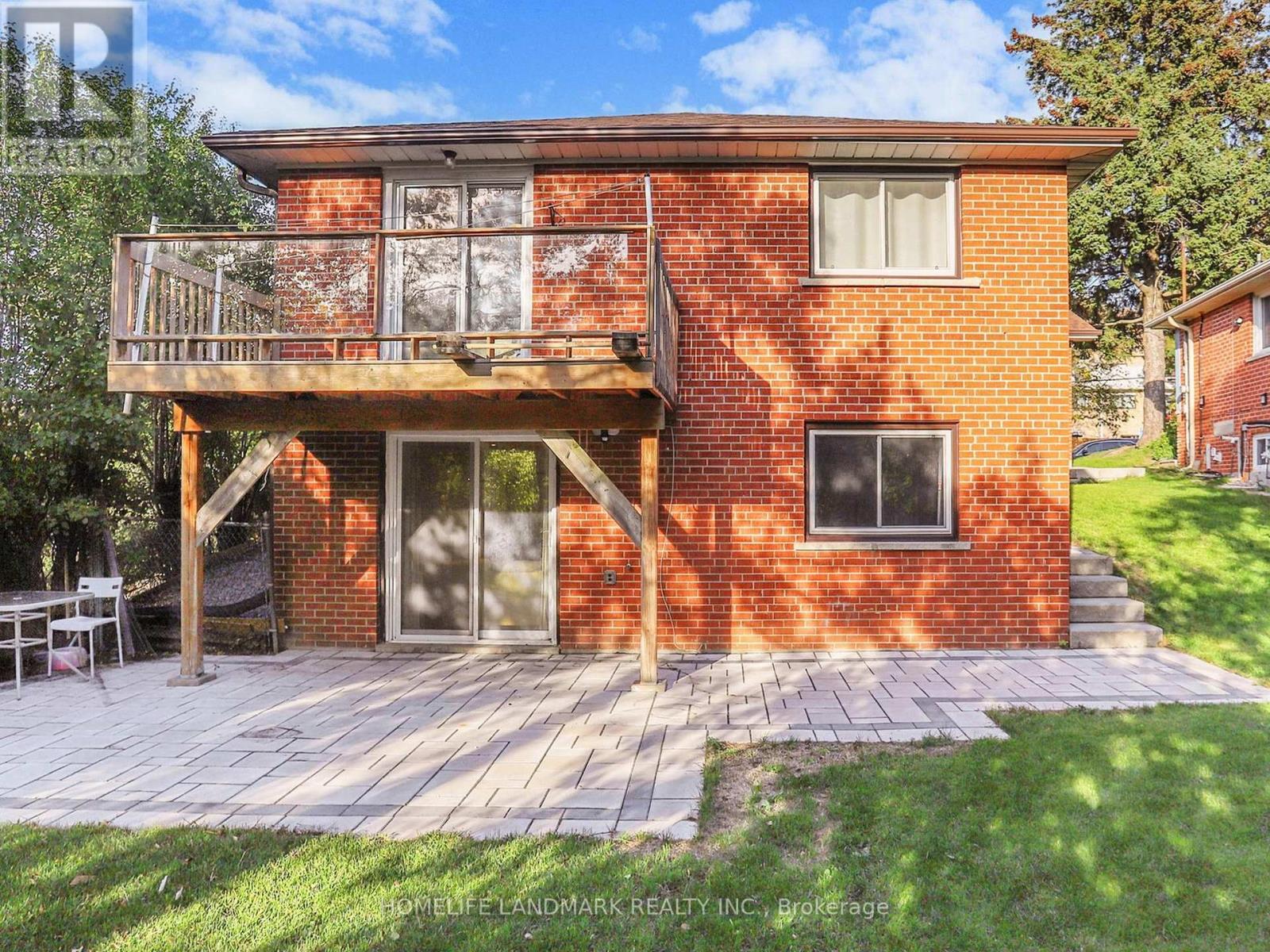 41 Goodview Road, Toronto, Ontario  M2J 2K7 - Photo 2 - C12439246