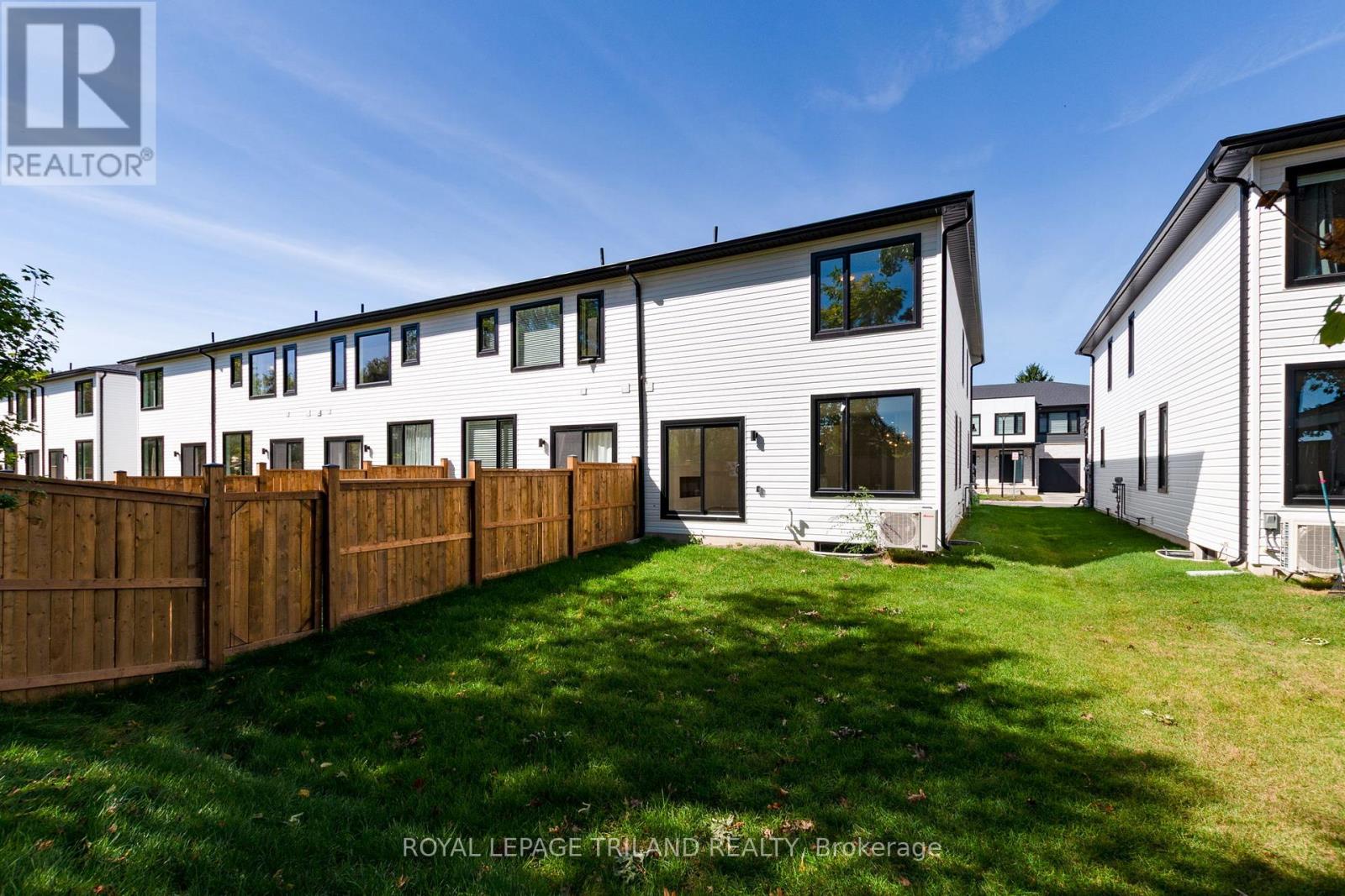 20 - 101 Swales Avenue, Strathroy-Caradoc, Ontario  N7G 0C1 - Photo 33 - X12276167
