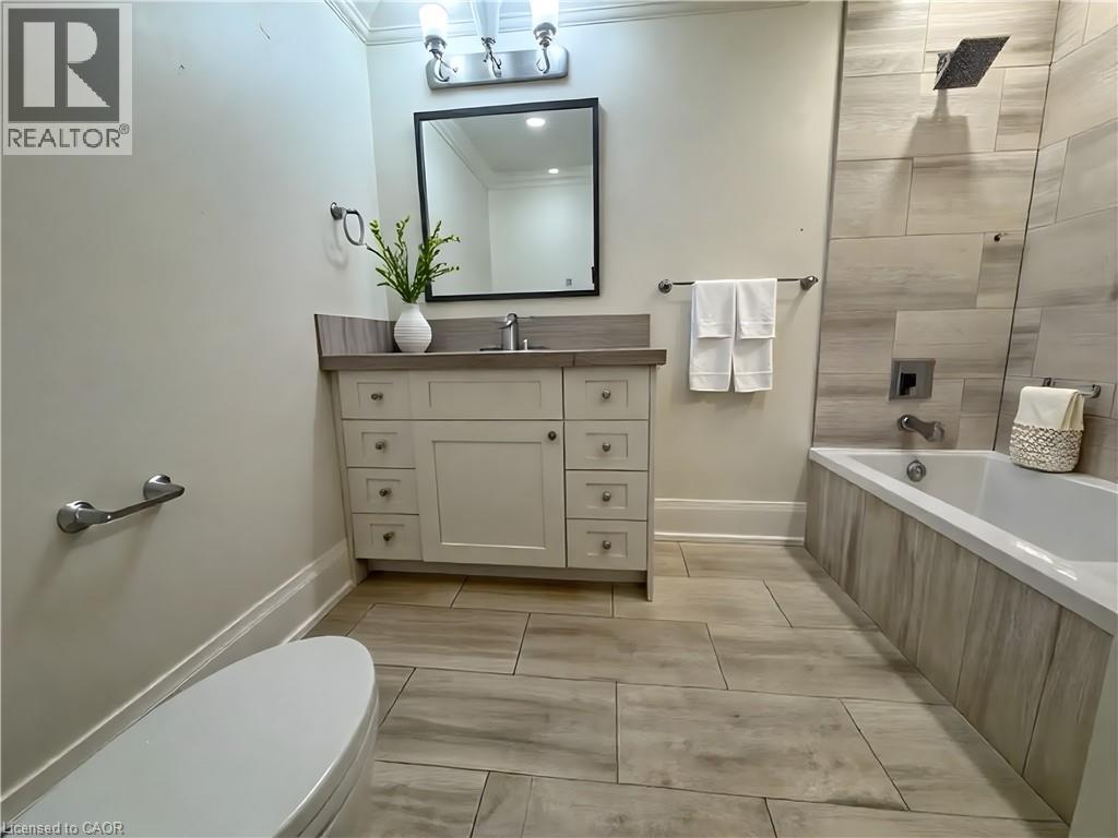 296 Merton Street, Toronto, Ontario  M4S 1A9 - Photo 7 - 40775335