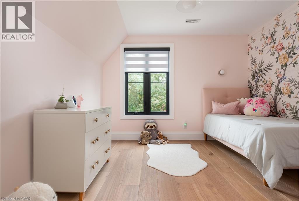 935 Harvey Place, Burlington, Ontario  L7T 3E9 - Photo 40 - 40774390