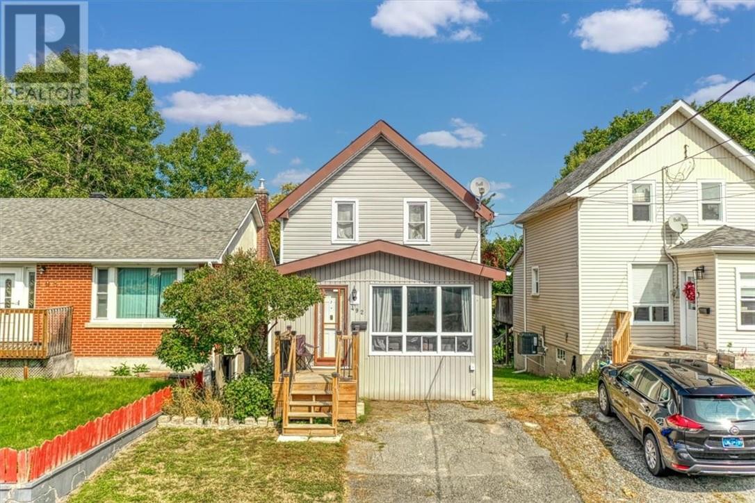 492 Pine Street, Sudbury, Ontario  P3C 1Y4 - Photo 1 - 2125019