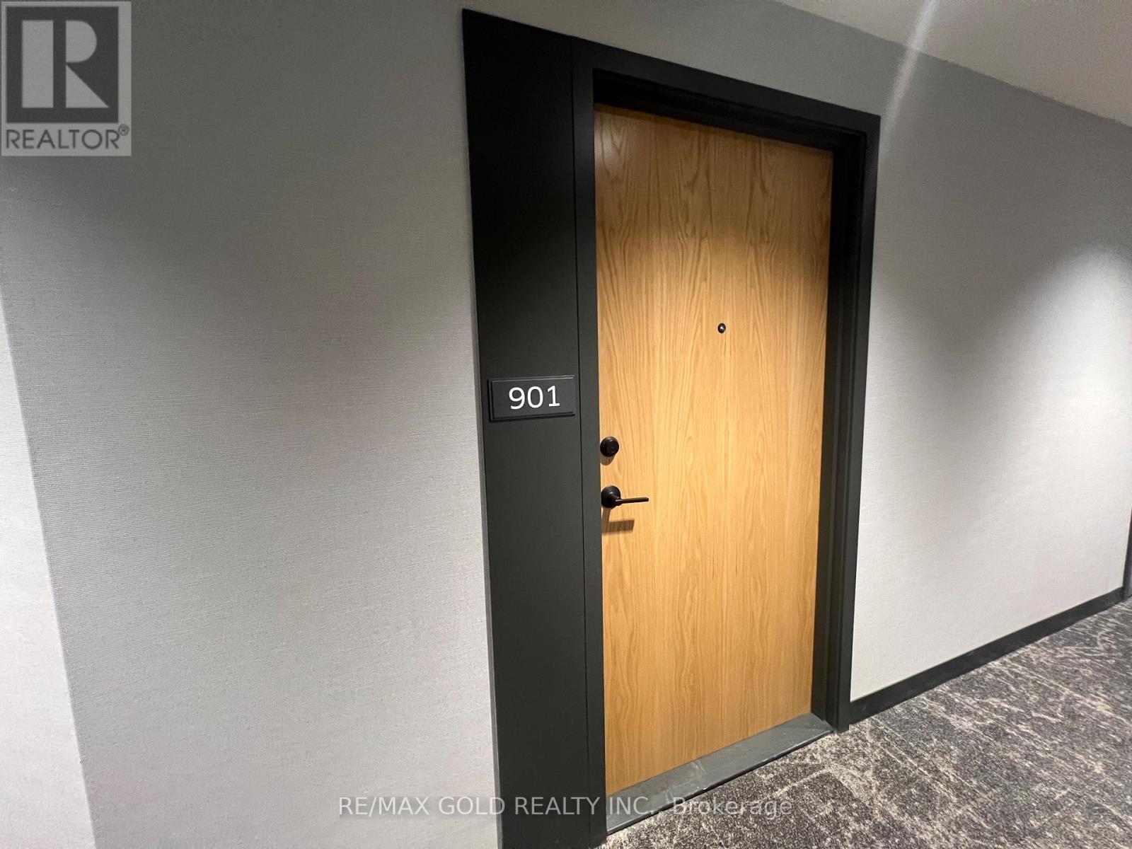 901 - 2495 Eglinton Avenue E, Mississauga, Ontario  L5M 2V8 - Photo 1 - W12439287