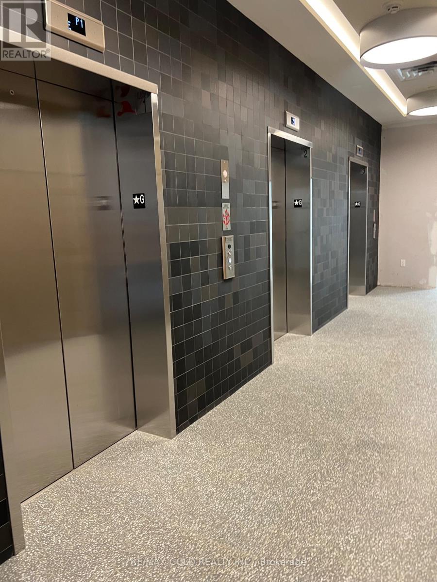 901 - 2495 Eglinton Avenue E, Mississauga, Ontario  L5M 2V8 - Photo 14 - W12439287