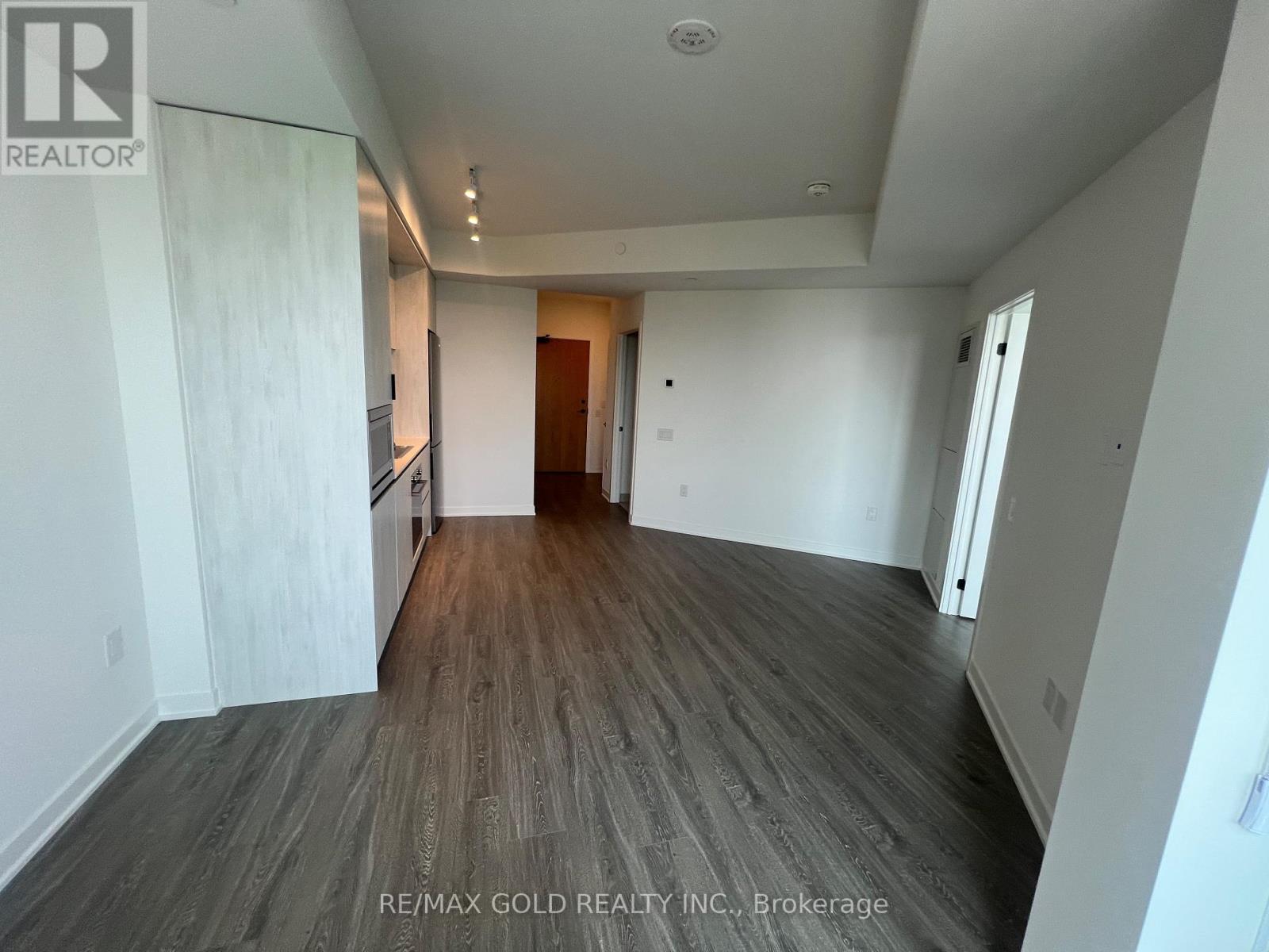 901 - 2495 Eglinton Avenue E, Mississauga, Ontario  L5M 2V8 - Photo 7 - W12439287