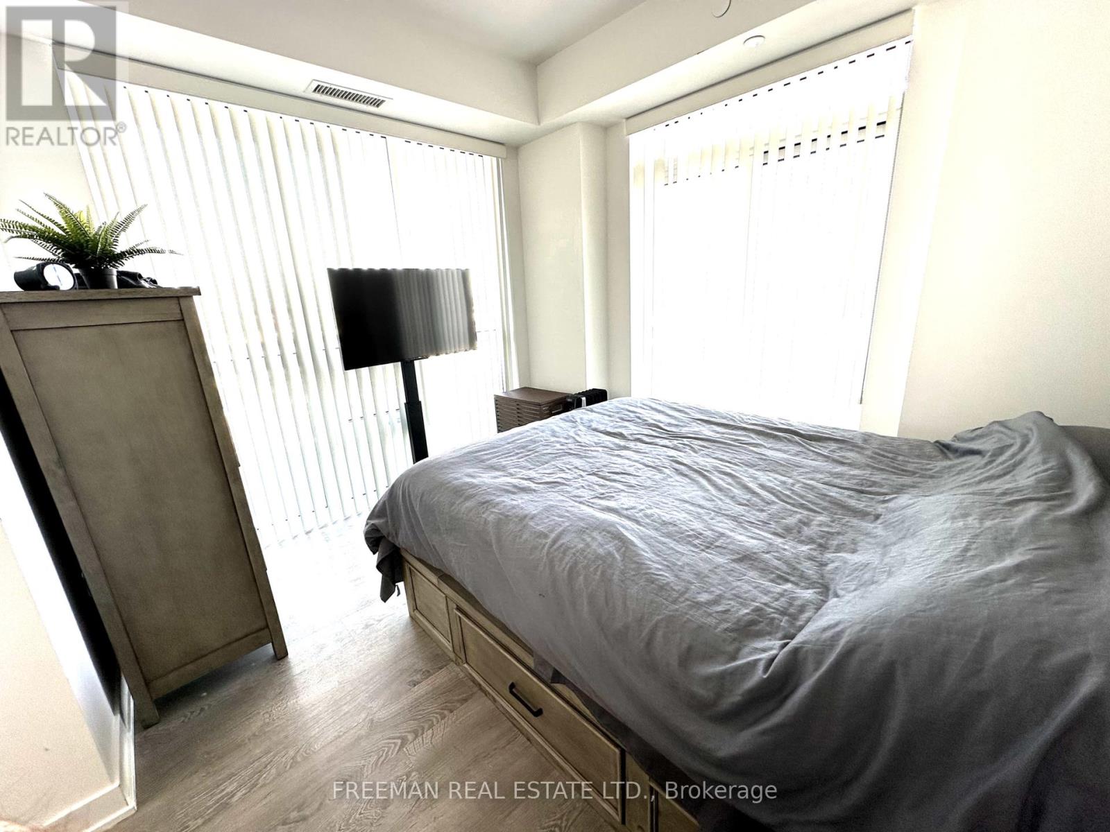 1509 - 4699 Glen Erin Drive, Mississauga, Ontario  L5M 2E5 - Photo 24 - W12439293