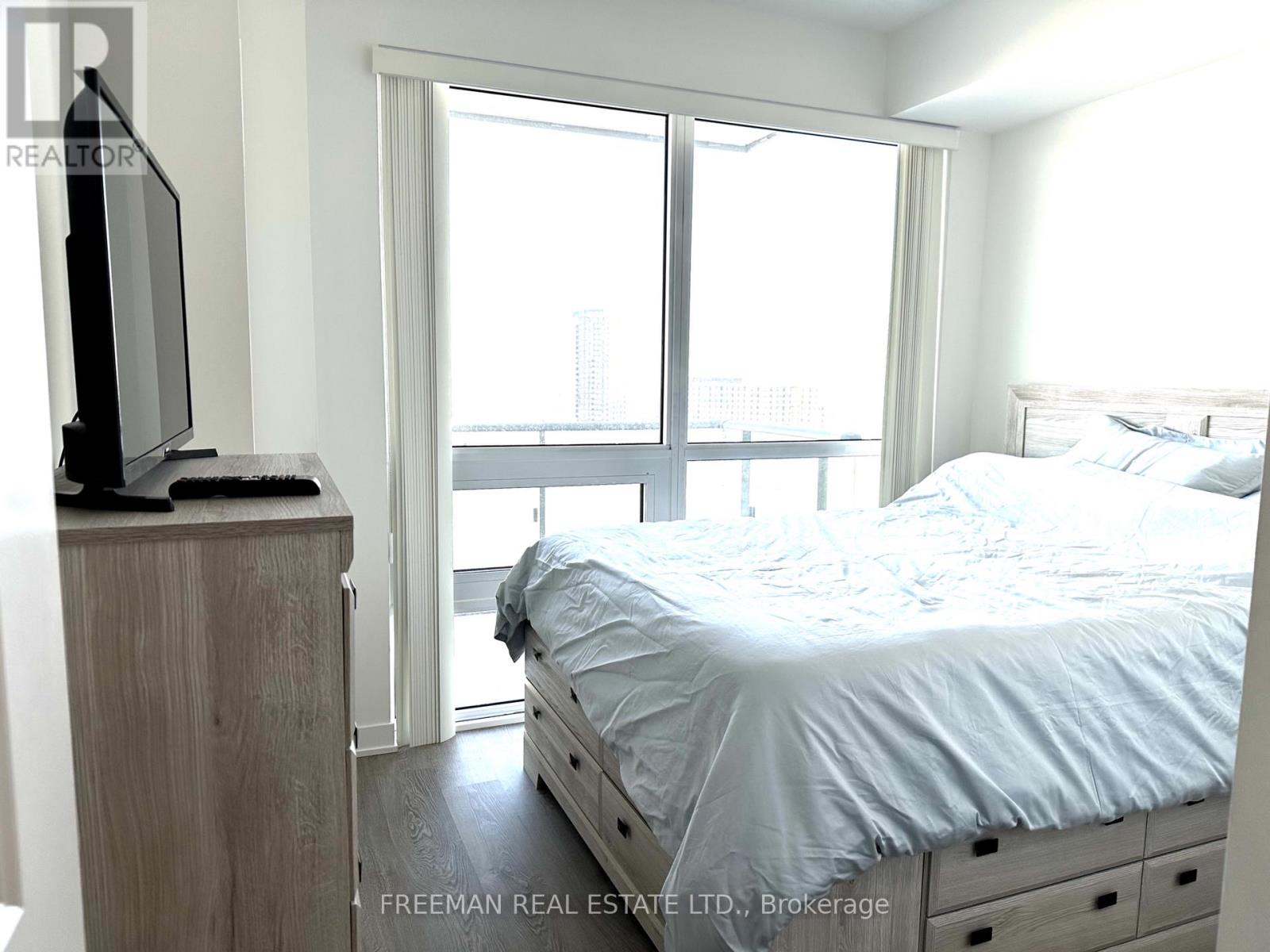 1509 - 4699 Glen Erin Drive, Mississauga, Ontario  L5M 2E5 - Photo 5 - W12439293