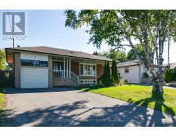 19 WALL AVENUE, Toronto, Ontario