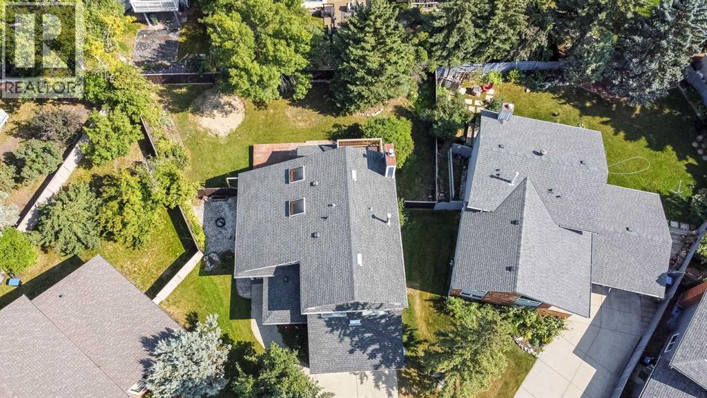 12 Deerbrook Bay Se, Calgary, Alberta  T2J 5Z8 - Photo 37 - A2254781