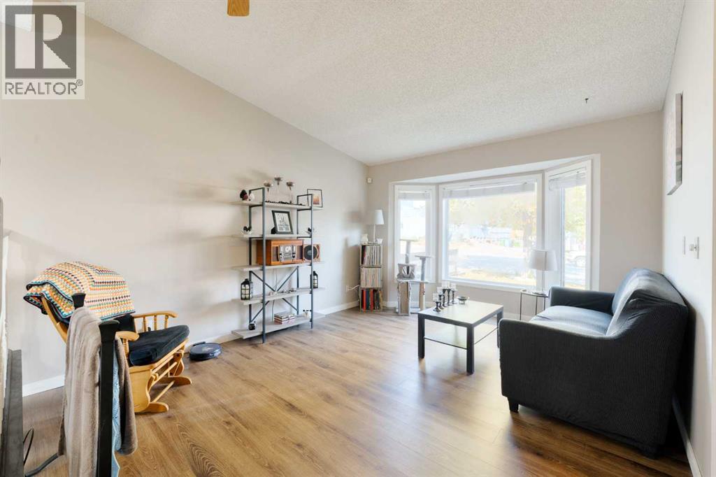 131 Macewan Meadow Way Nw, Calgary, Alberta  T3K 3J1 - Photo 3 - A2260745