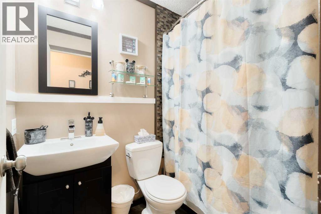 131 Macewan Meadow Way Nw, Calgary, Alberta  T3K 3J1 - Photo 18 - A2260745