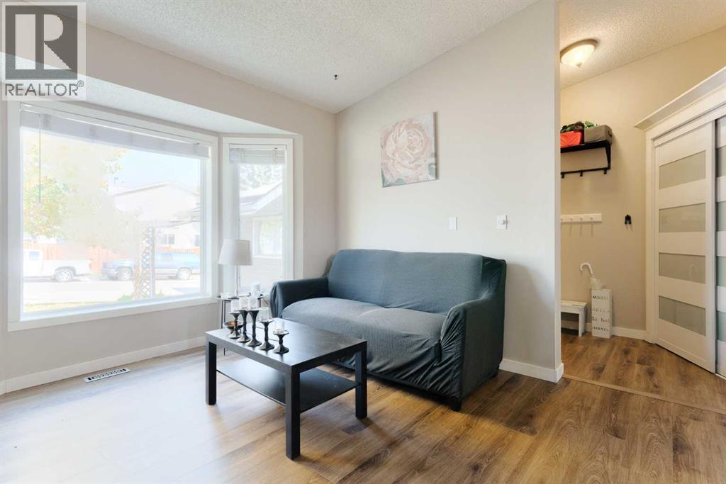 131 Macewan Meadow Way Nw, Calgary, Alberta  T3K 3J1 - Photo 4 - A2260745