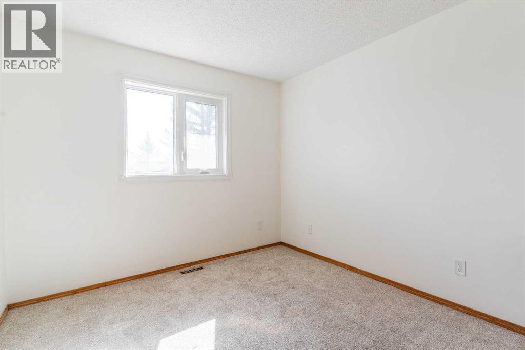 266 Edgepark Way Nw, Calgary, Alberta  T3A 4S7 - Photo 26 - A2261217