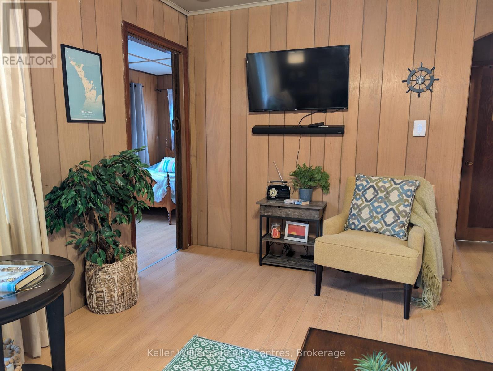 425 Huron Road, South Bruce Peninsula, Ontario  N0H 2T0 - Photo 16 - X12439389