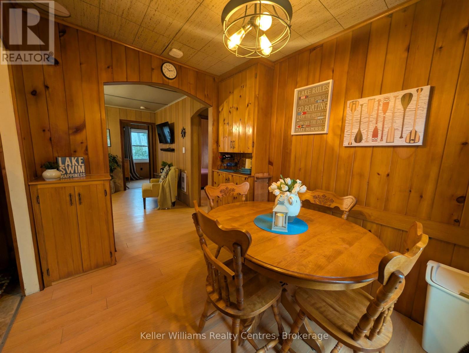 425 Huron Road, South Bruce Peninsula, Ontario  N0H 2T0 - Photo 18 - X12439389
