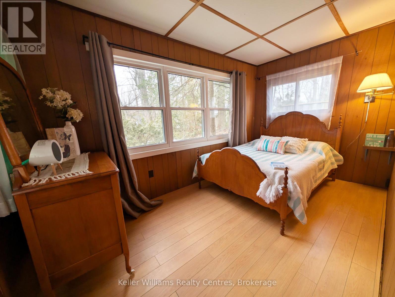 425 Huron Road, South Bruce Peninsula, Ontario  N0H 2T0 - Photo 26 - X12439389