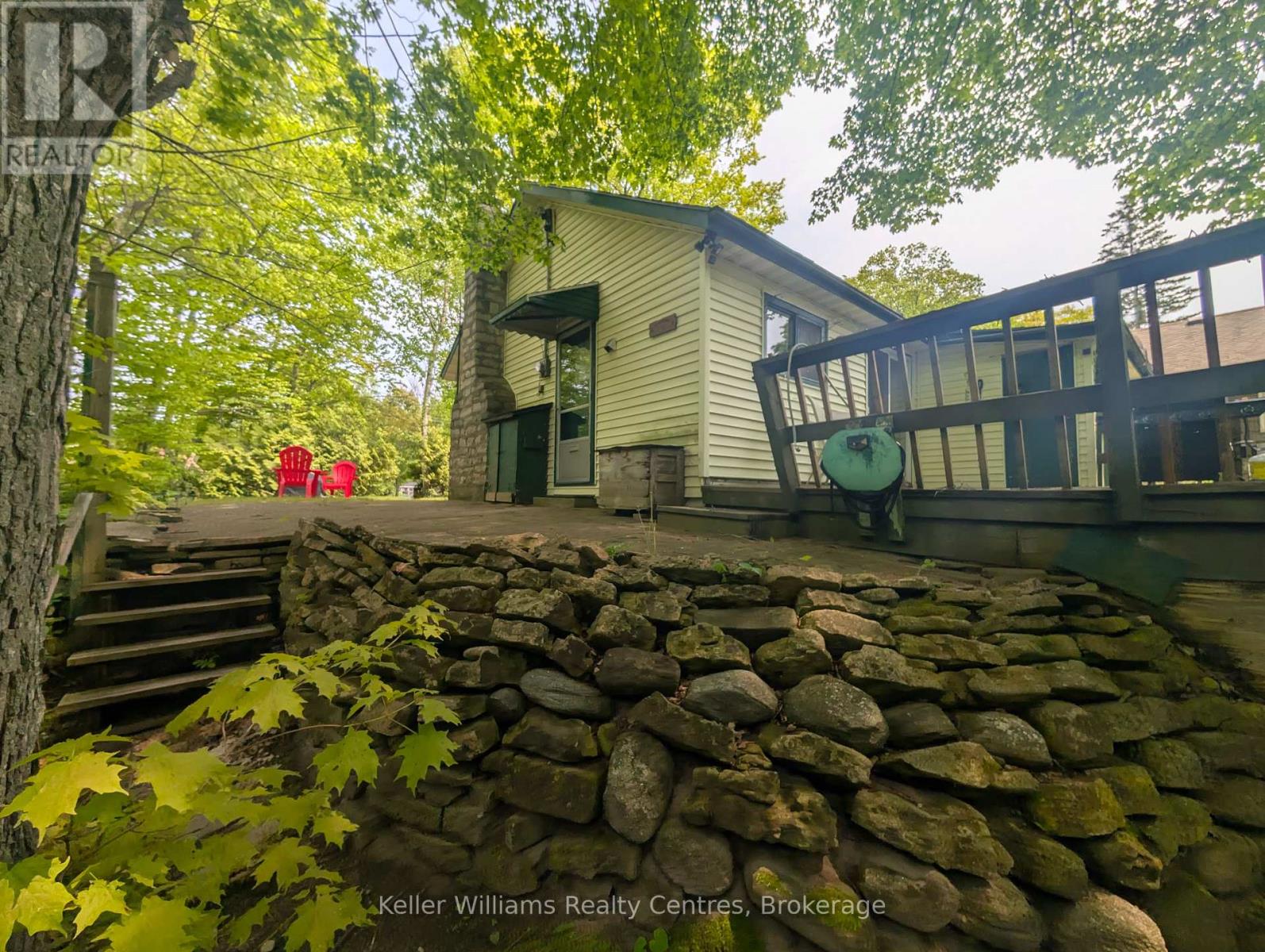 425 Huron Road, South Bruce Peninsula, Ontario  N0H 2T0 - Photo 9 - X12439389