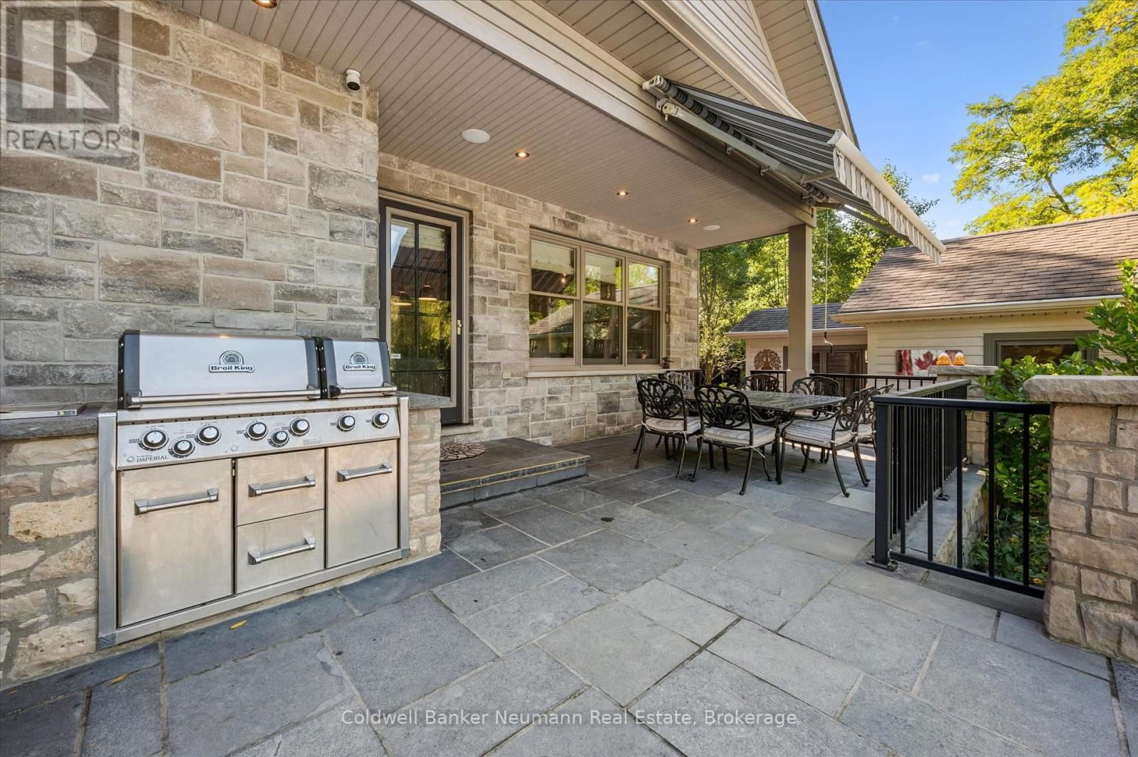 506 James Street, Centre Wellington, Ontario  N0B 1S0 - Photo 42 - X12439410