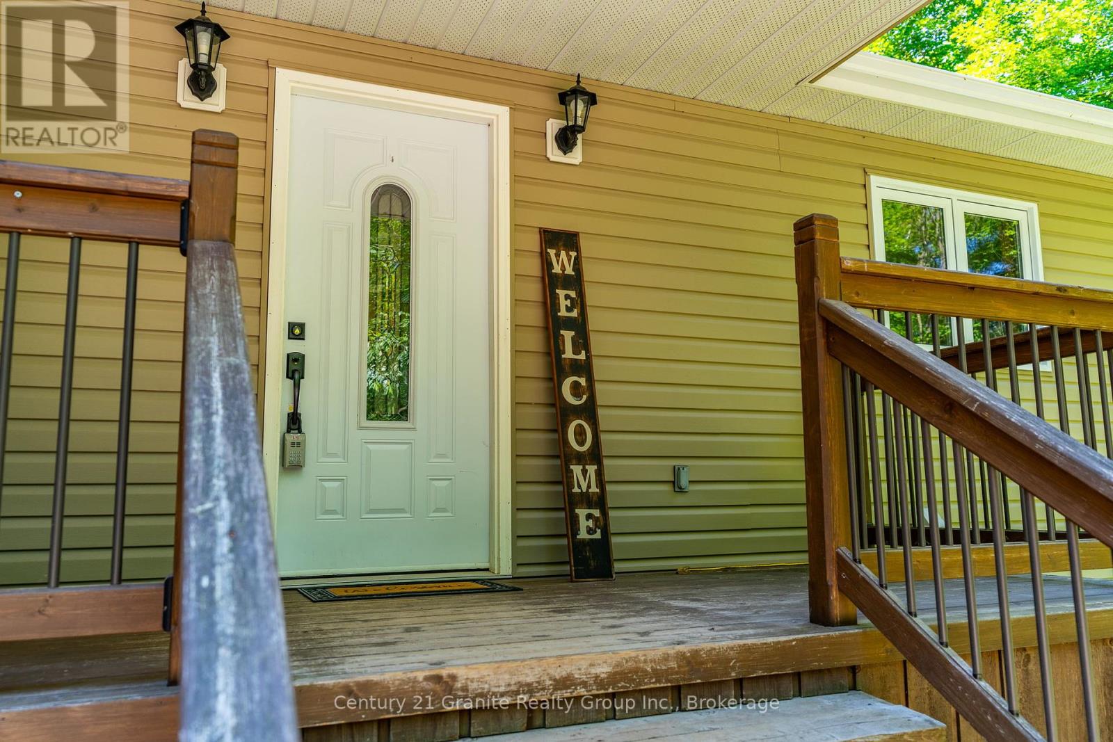 1012 Redner Road, Algonquin Highlands, Ontario  K0M 1S0 - Photo 4 - X12439439