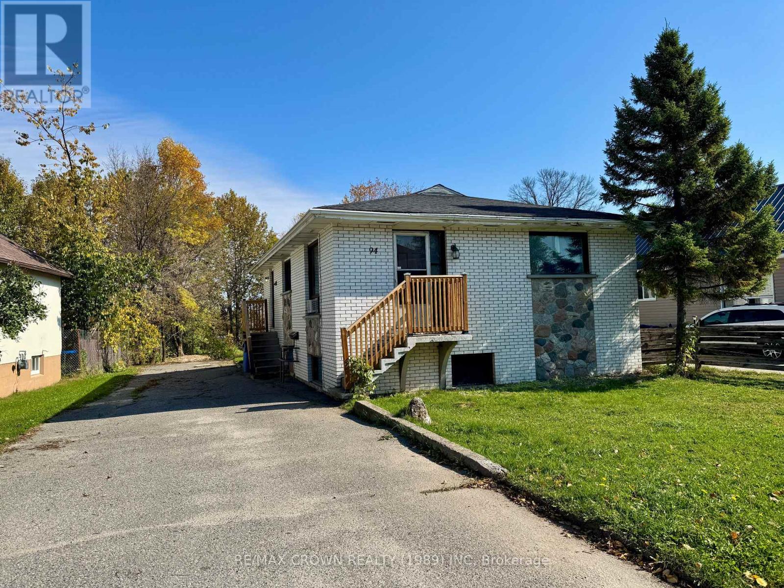 94 Byng Avenue, Kapuskasing, Ontario  P5N 1W8 - Photo 1 - T12439412