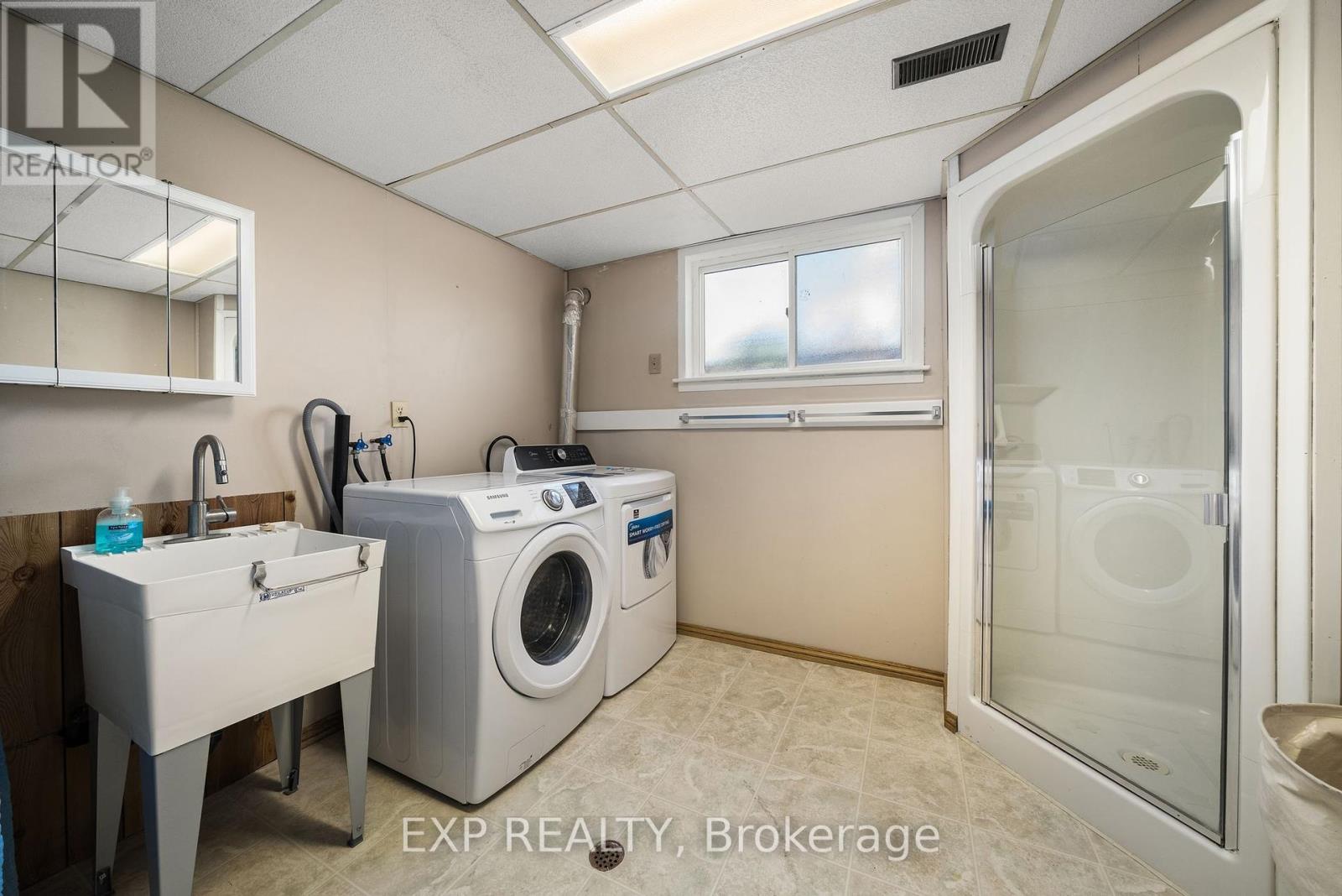 112 Stoco Road, Tweed, Ontario  K0K 3J0 - Photo 33 - X12439328