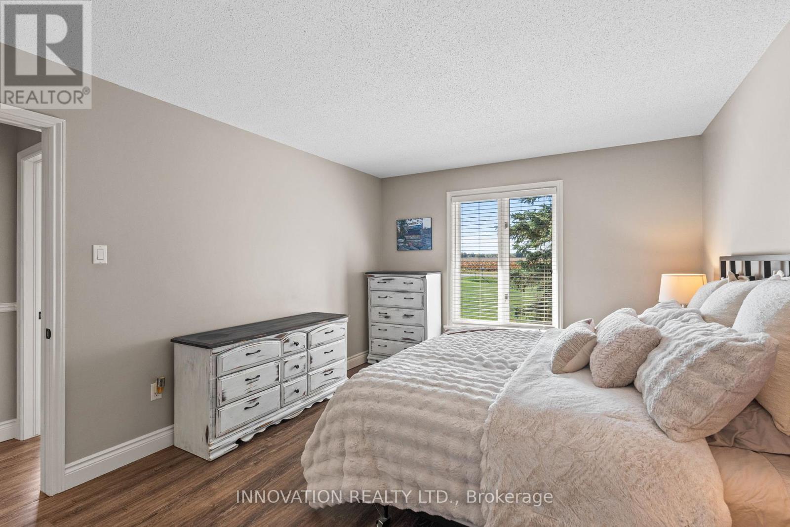 1332 Donald B. Munro Drive, Ottawa, Ontario  K0A 1L0 - Photo 14 - X12439378