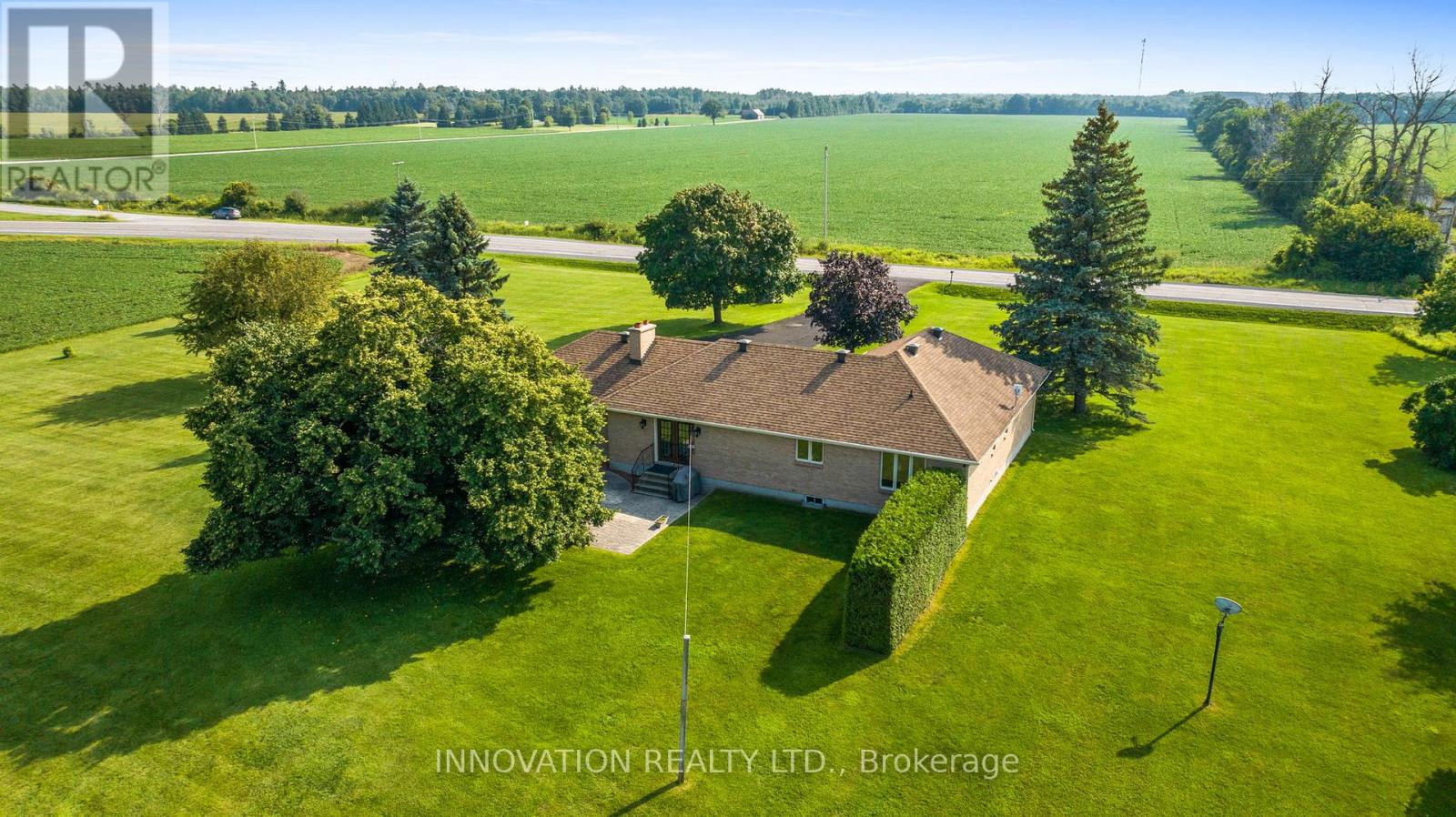 1332 Donald B. Munro Drive, Ottawa, Ontario  K0A 1L0 - Photo 47 - X12439378